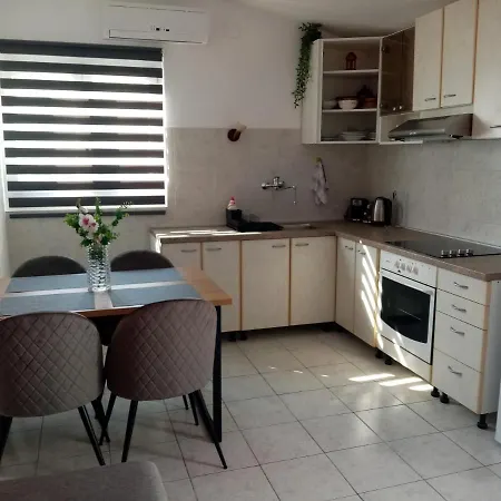 Apartamento Lil