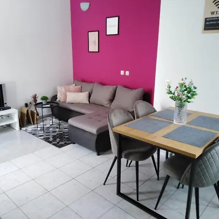 Lil *